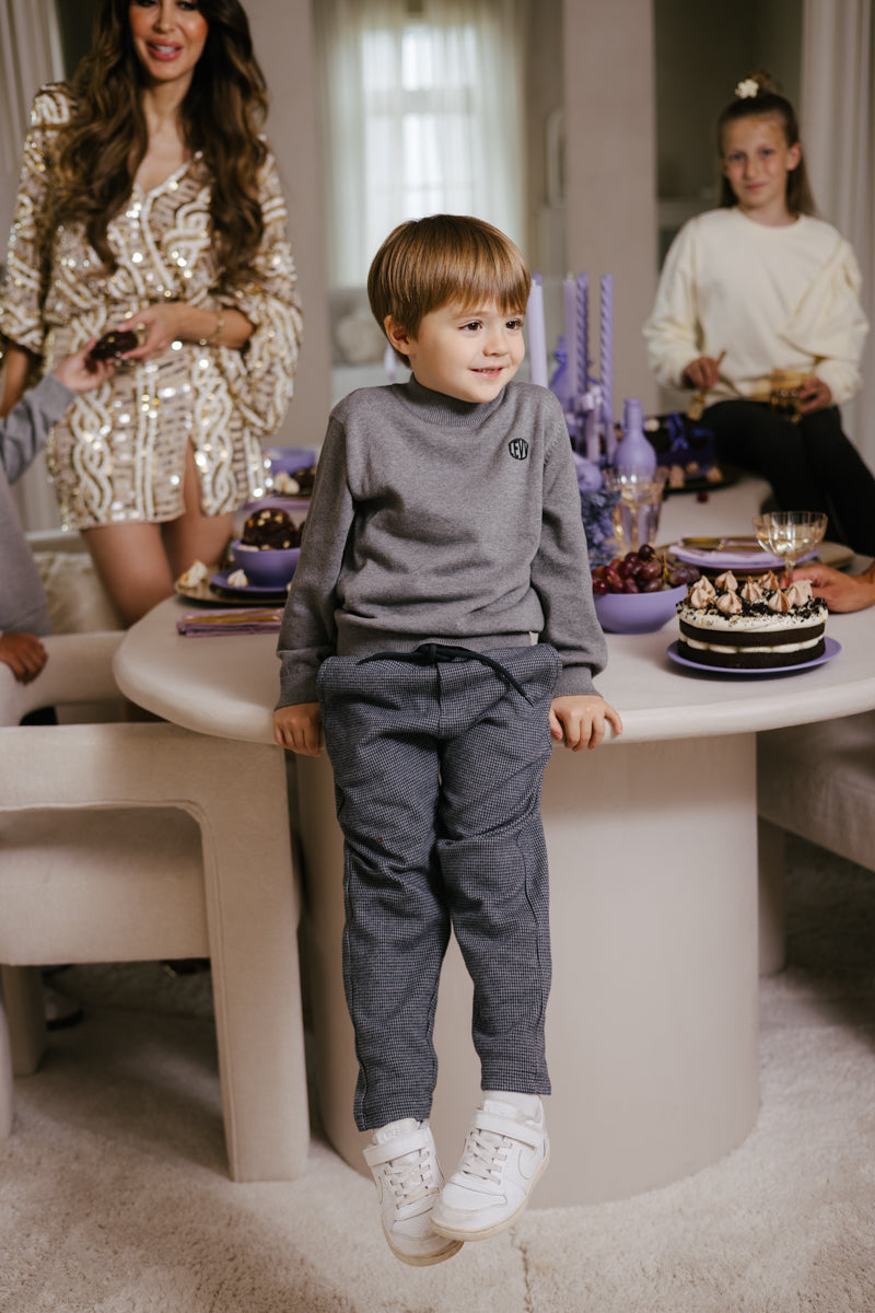 Pullover met geborduurd logo | Grey Melee