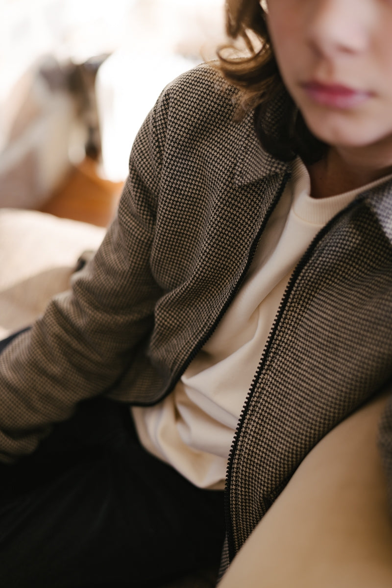 JACKETS | AOP Grey Check