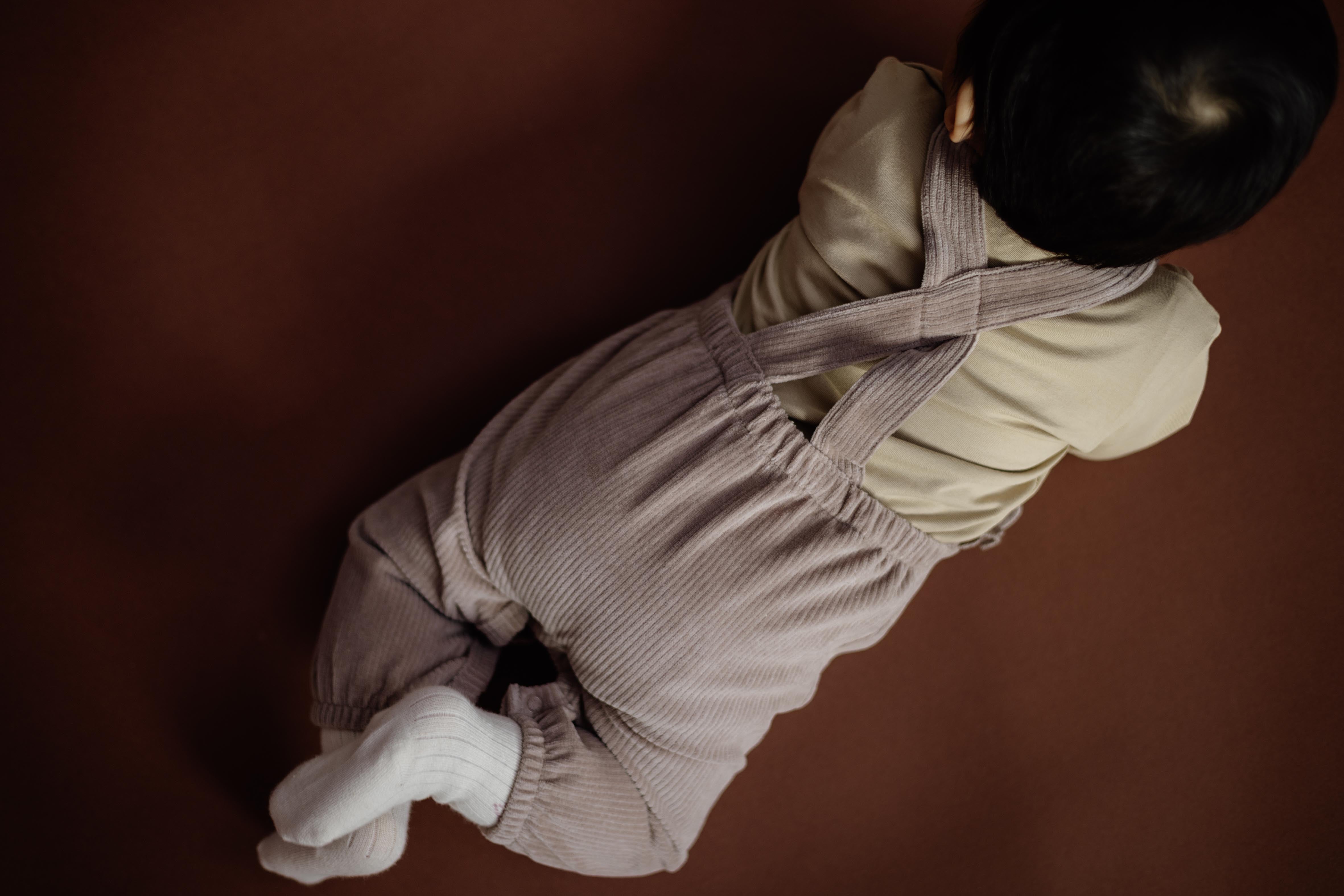 Taupe salopette met ruches | Mauve