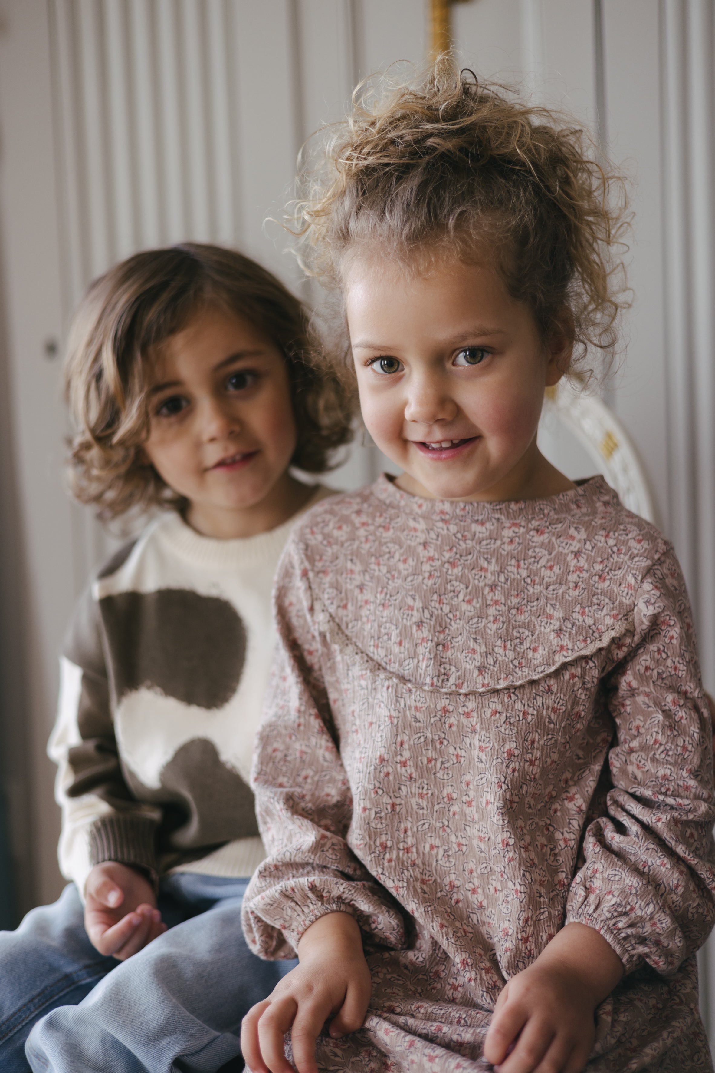 Lichtbeige jurk met all-over print | AOP Taupe Flower
