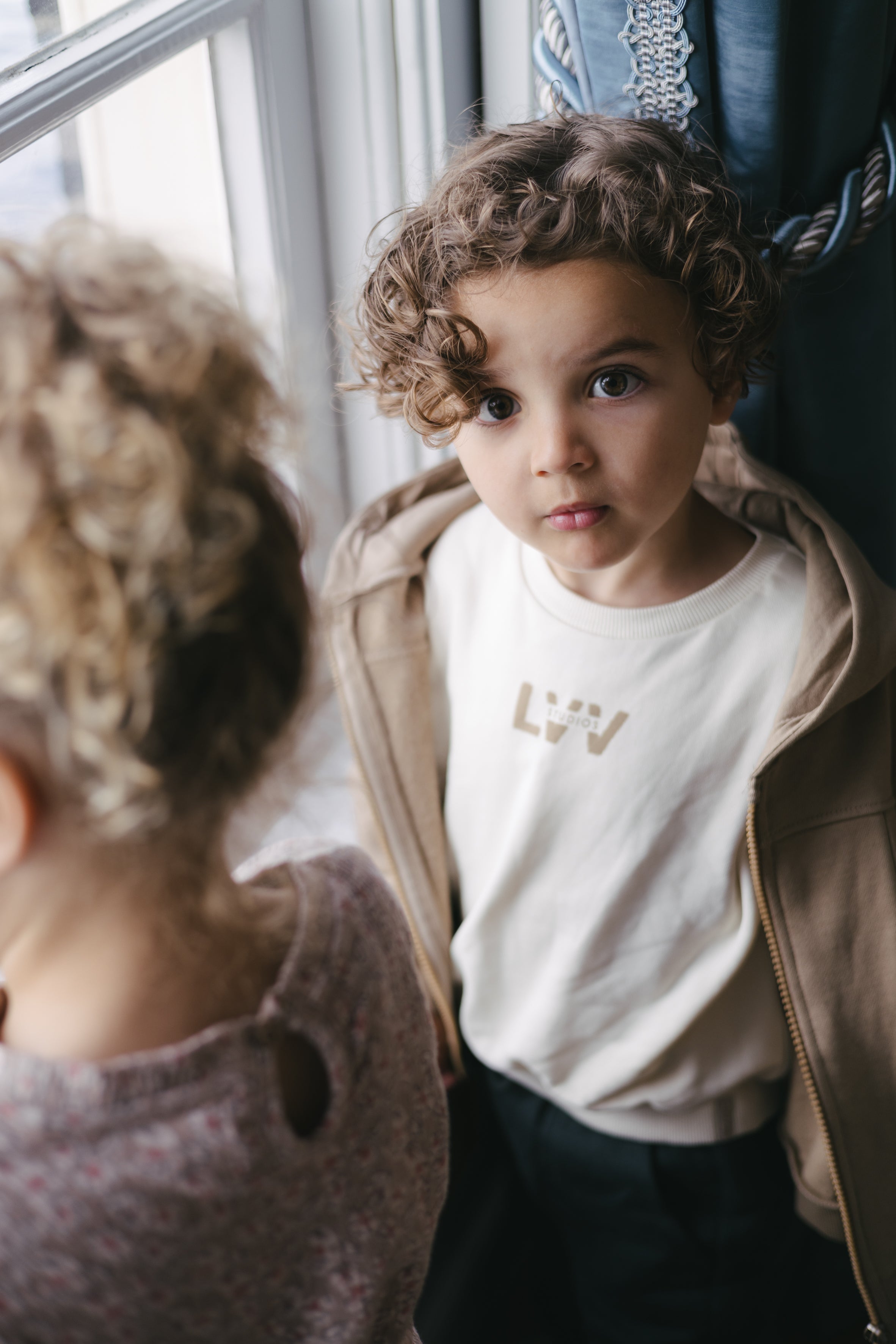 Ecru sweater met cijferprint | Cotton Cream