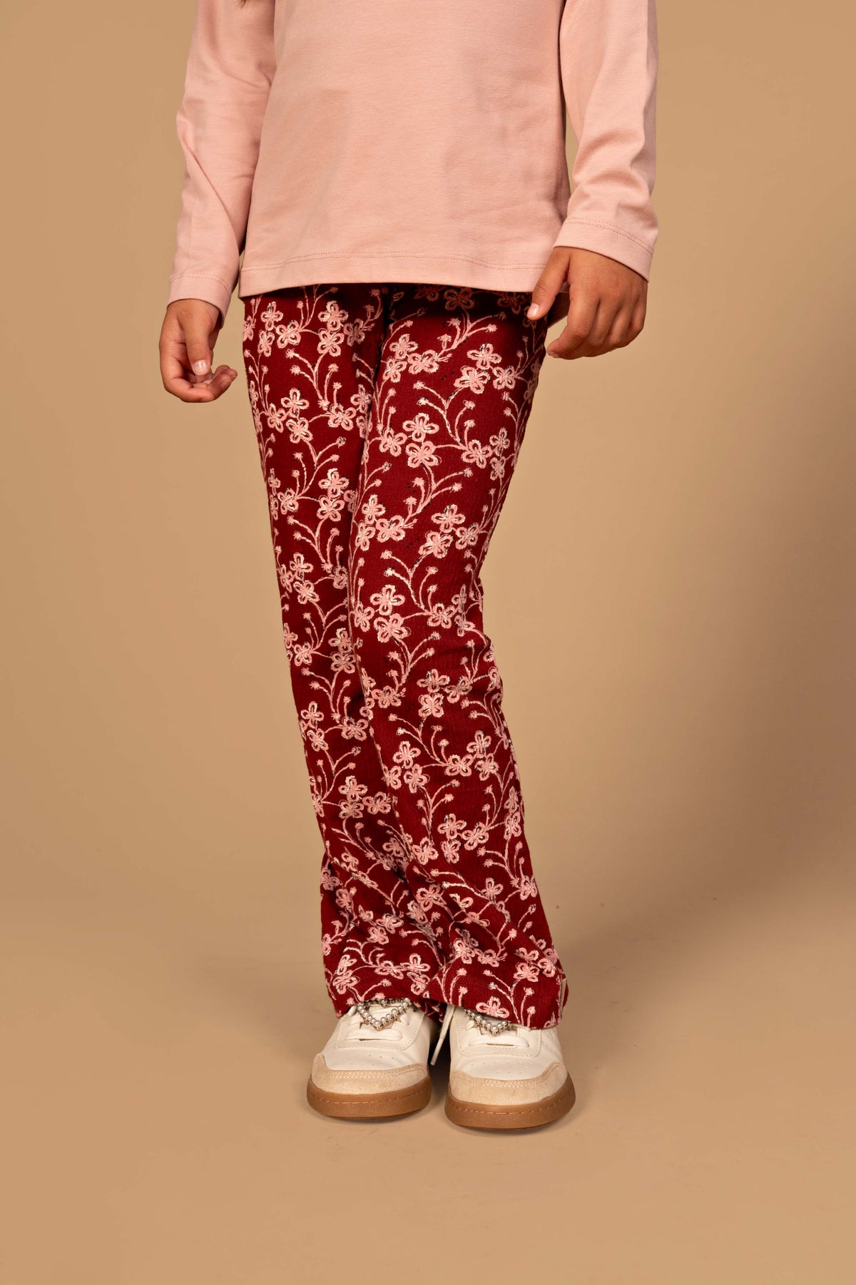 Rode flared broek met witte bloemenprint | AOP Red Flower